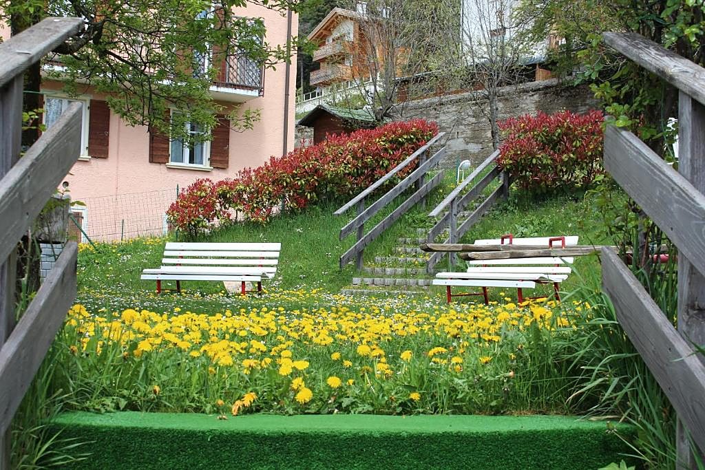 Giardino fiorito Hotel Rosalpina, Folgaria