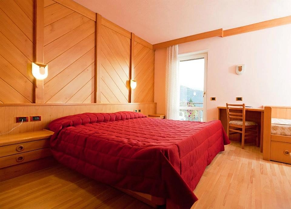 Camera matrimoniale, Hotel Rosalpina Folgaria